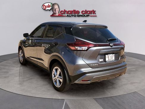 Used 2024 Nissan Kicks S image 3