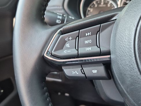 Certified 2025 MAZDA CX-5 AWD 2.5 S w/ Preferred Package image 17