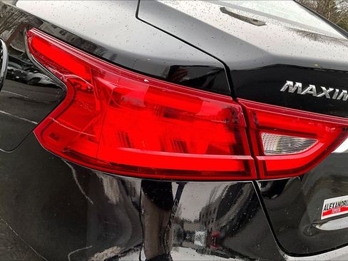 Used 2018 Nissan Maxima Platinum image 28