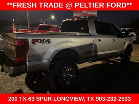 Used 2022 Ford F250 Platinum image 7