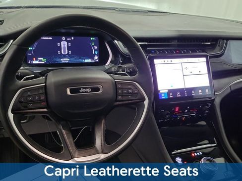 Used 2023 Jeep Grand Cherokee 4WD 4xe image 8