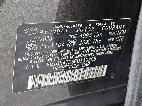 Used 2023 Genesis G70 3.3T w/ Sport Advanced Package image 30