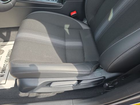 Used 2024 Honda Civic Sport image 27