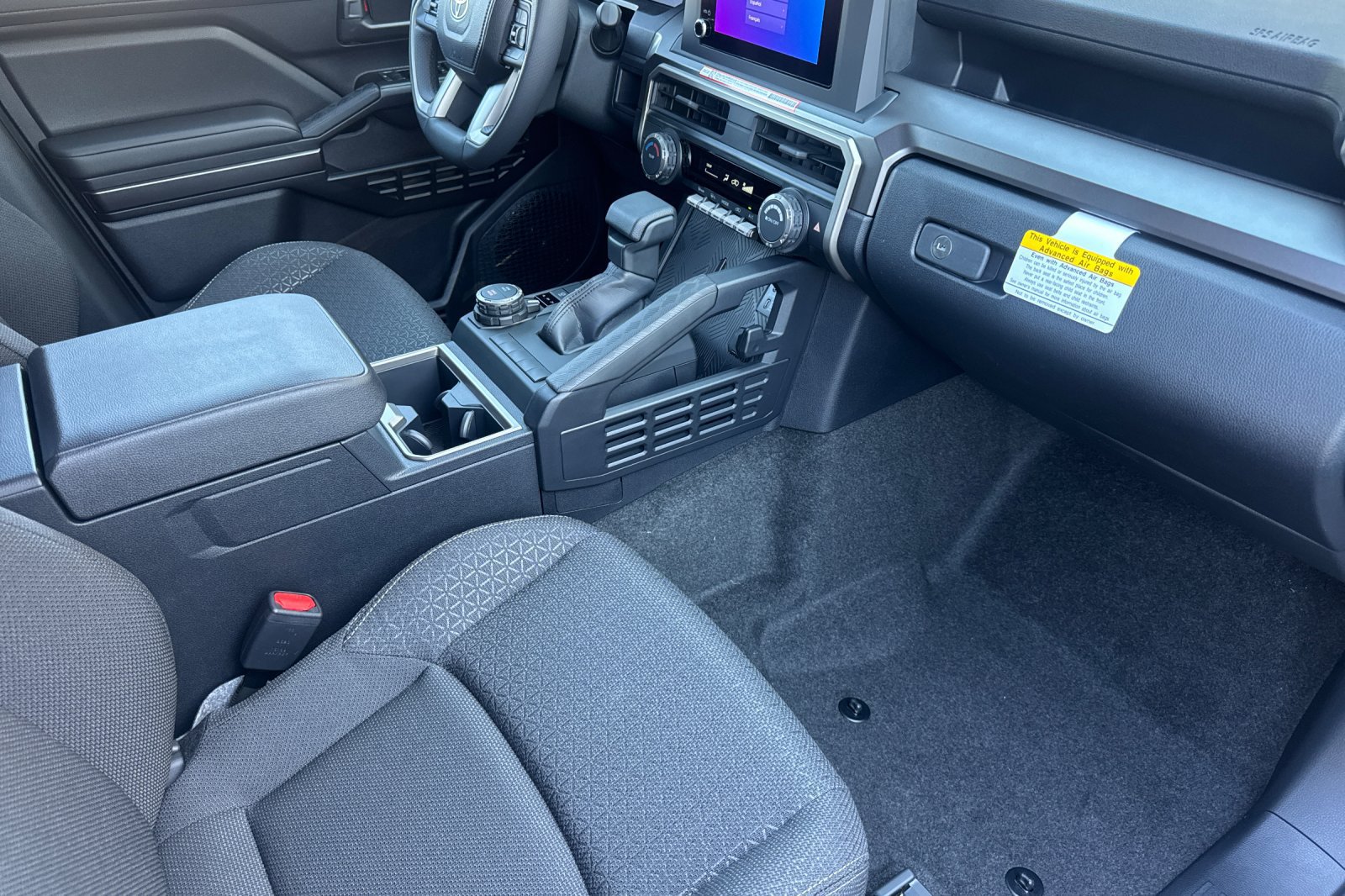 New 2026 Toyota 4Runner SR5 AWD/4WD image 16