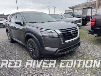 Used 2022 Nissan Pathfinder S