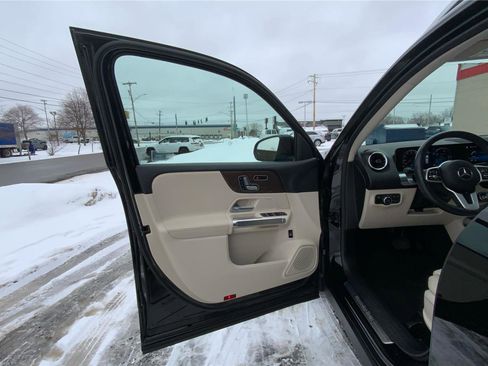 Used 2020 Mercedes-Benz GLB 250 4MATIC image 20