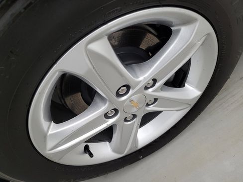Used 2023 Chevrolet Malibu LS FWD image 31