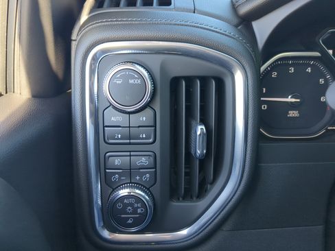 Used 2021 GMC Sierra 1500 Denali w/ Denali Premium Package image 30