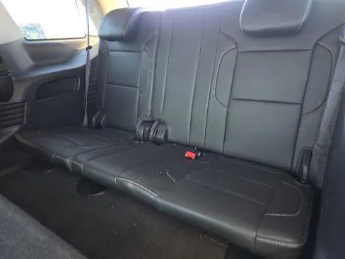 Used 2016 Chevrolet Tahoe LT image 16