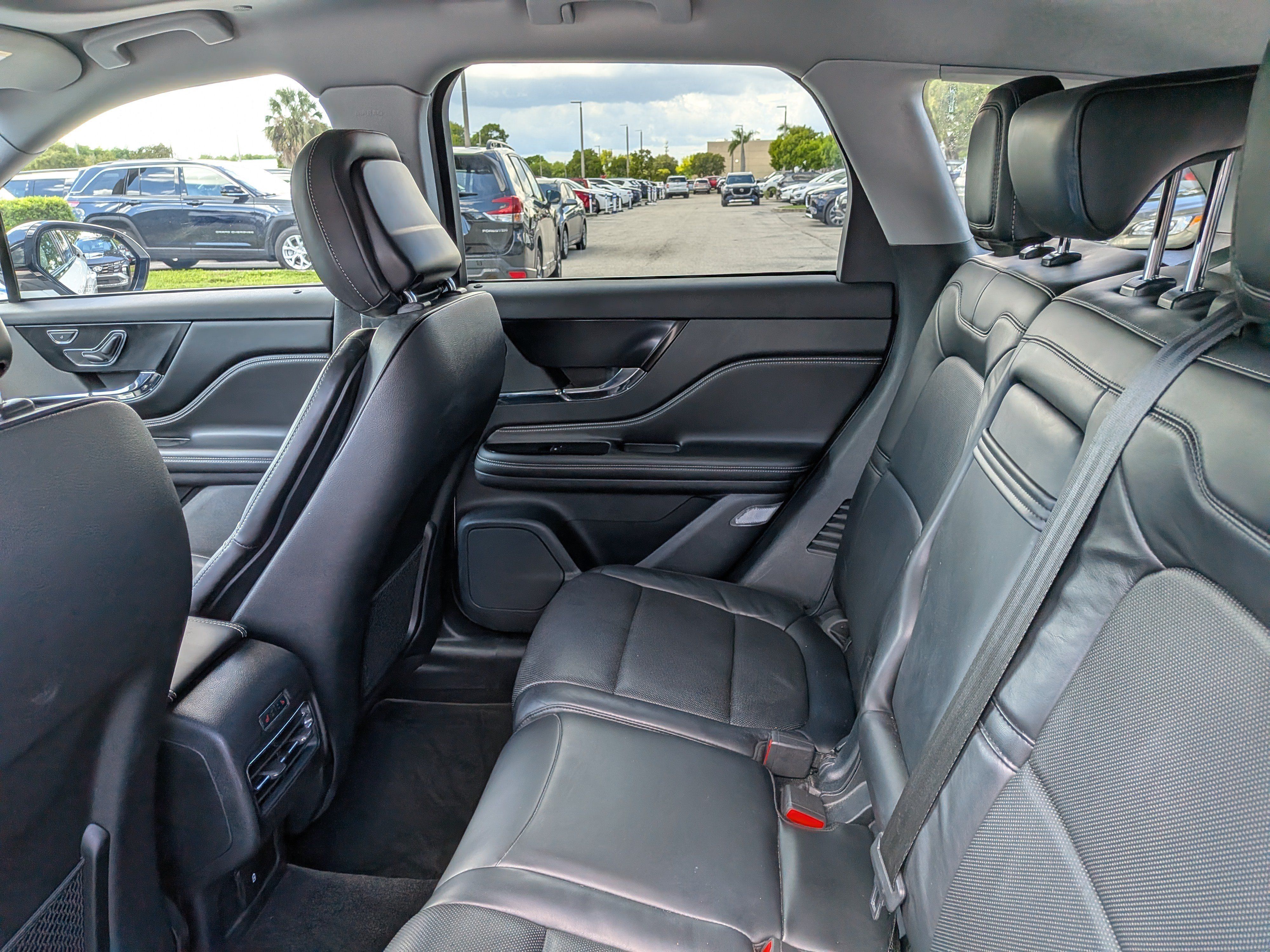 Used 2020 Lincoln Corsair Reserve w/ Equipment Group 201A AWD/4WD image 15
