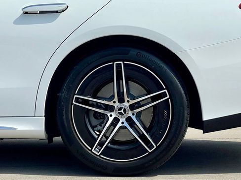 Certified 2026 Mercedes-Benz E 350 4MATIC Sedan image 15