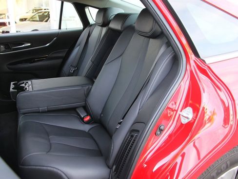 Used 2023 Toyota Mirai XLE w/ Advanced Technology Package image 22