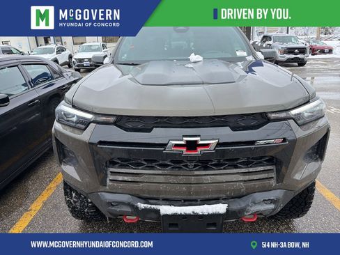 Used 2024 Chevrolet Colorado ZR2 w/ ZR2 Convenience Package III image 6