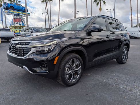 Used 2024 Kia Seltos S image 8