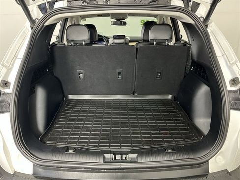 Used 2022 Ford Escape Titanium w/ Titanium Elite Package image 24