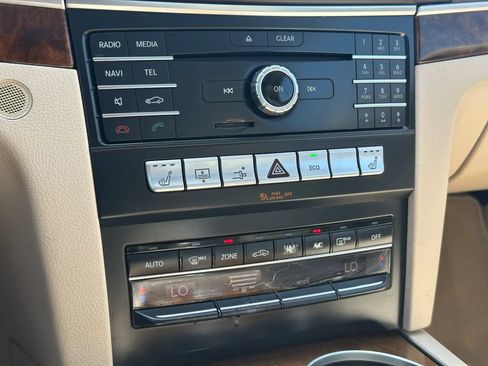 Used 2016 Mercedes-Benz E 400 Coupe image 29