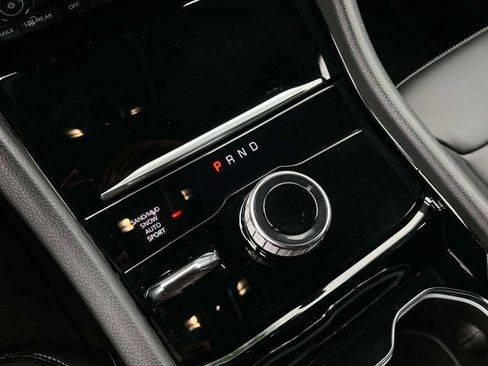 Used 2023 Jeep Grand Cherokee Limited AWD/4WD image 13