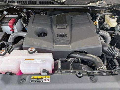 New 2026 Toyota Tundra Platinum AWD/4WD image 18