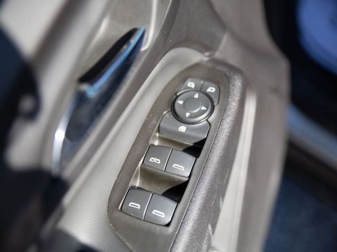 Used 2024 Chevrolet Equinox LT image 20