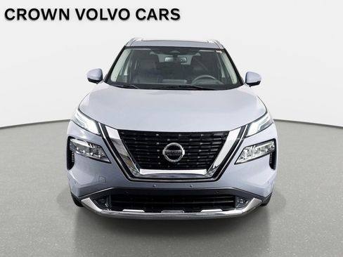Used 2021 Nissan Rogue Platinum AWD/4WD image 2