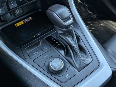 Used 2024 Toyota RAV4 XSE w/ Advanced Technology Package image 18