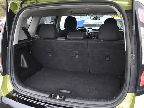 Used 2016 Kia Soul + image 16