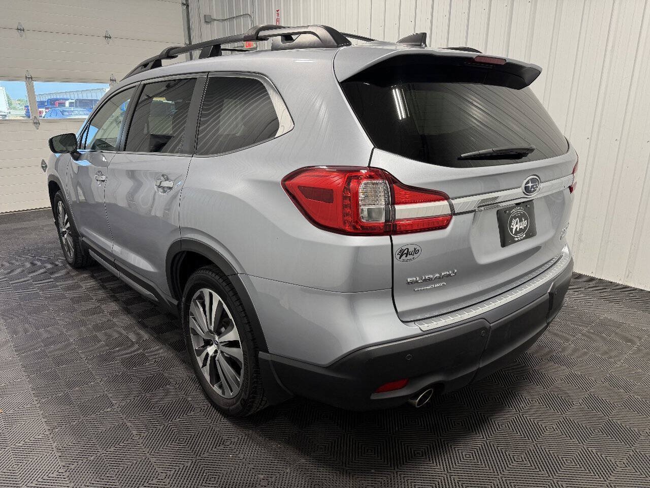 Used 2022 Subaru Ascent Touring w/ Popular Package #2A AWD/4WD image 4