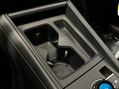 New 2026 Volkswagen Tiguan SE R-Line image 13