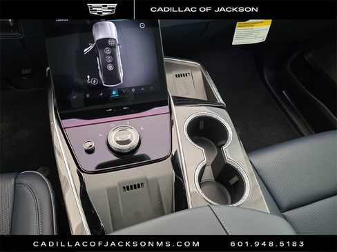 New 2026 Cadillac Escalade IQ Luxury 2 image 25