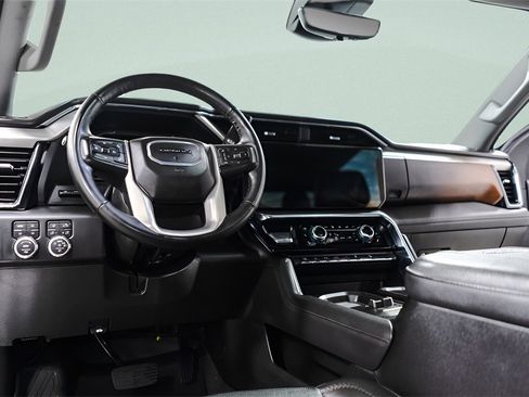 Used 2025 GMC Sierra 2500 Denali w/ Denali Reserve Package image 29