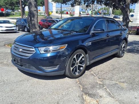 Used 2016 Ford Taurus SEL w/ Equipment Group 201A FWD image 3
