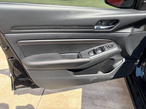 Certified 2022 Nissan Altima 2.5 SR w/ Midnight Edition Package FWD image 10
