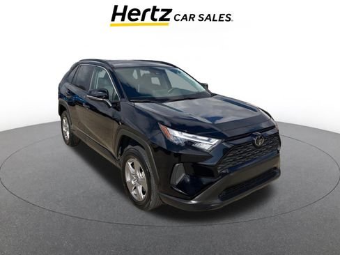 Used 2025 Toyota RAV4 XLE w/ Convenience Package image 1