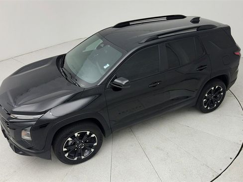 Used 2026 Chevrolet Equinox RS image 32