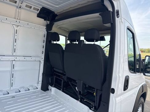 New 2026 RAM ProMaster 3500 w/ Premium Convenience Group FWD image 12