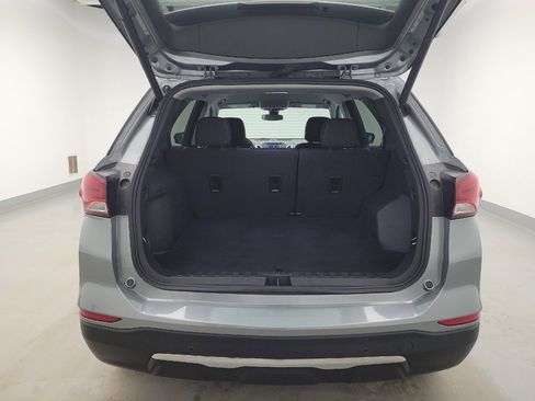 Used 2024 Chevrolet Equinox LT FWD image 29