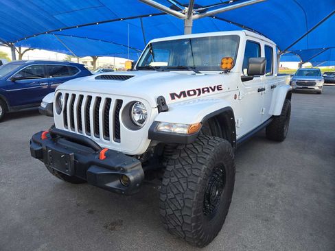 Used 2023 Jeep Gladiator Mojave w/ Cold Weather Group AWD/4WD image 1