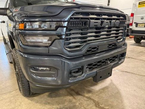 Certified 2025 RAM 2500 Big Horn AWD/4WD image 2