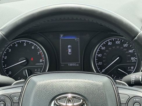 Used 2024 Toyota Camry SE FWD image 16