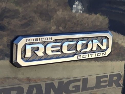 Used 2017 Jeep Wrangler Unlimited Rubicon image 20