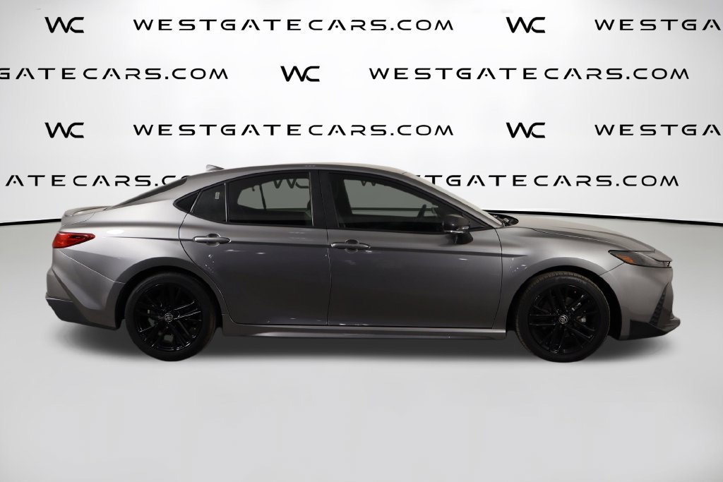 Used 2025 Toyota Camry SE w/ Convenience Package FWD image 40