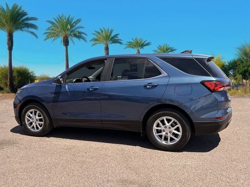 Used 2024 Chevrolet Equinox LT AWD/4WD image 3