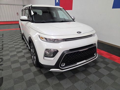 Used 2020 Kia Soul X-Line image 16