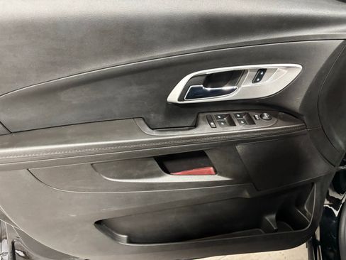 Used 2016 Chevrolet Equinox LS image 18