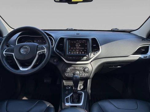 Used 2014 Jeep Cherokee Trailhawk w/ Technology Group AWD/4WD image 21