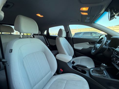 Used 2023 Hyundai Kona SEL FWD image 19