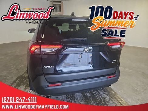 Used 2025 Toyota RAV4 XLE Premium w/ Weather Package AWD/4WD image 4