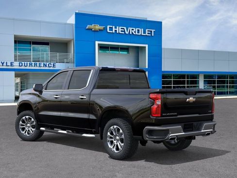 New 2026 Chevrolet Silverado 1500 LTZ w/ LTZ Premium Package AWD/4WD image 3