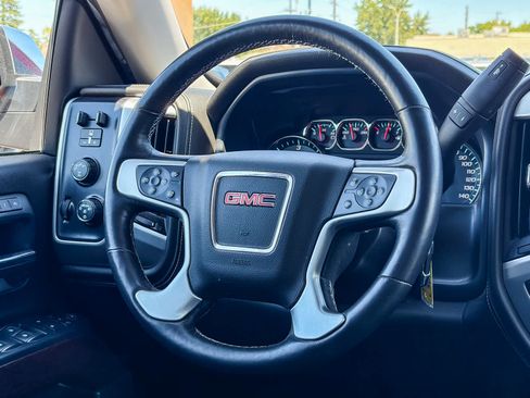 Used 2018 GMC Sierra 1500 SLT AWD/4WD image 14
