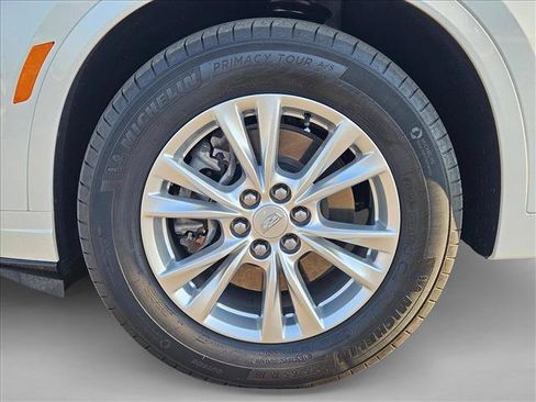 Used 2024 Cadillac XT6 Luxury w/ LPO, Floor Liner Package AWD/4WD image 26